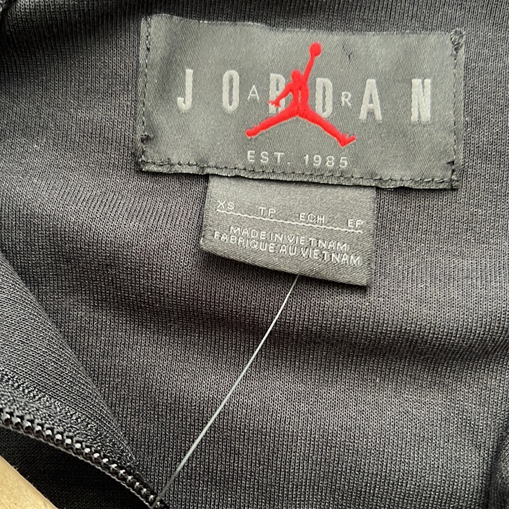 Jordan Men's Dri-FIT Sport Statement Air Fleece Pullover Hoodie-Black - Picture 4 of 9
